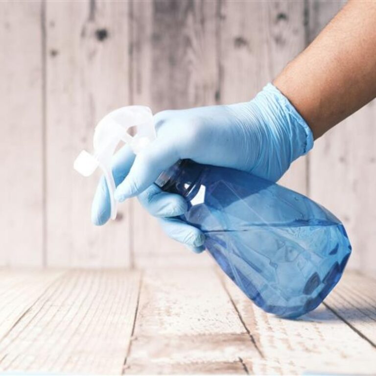 Professional commercial cleaning service Auckland using disinfectant spray